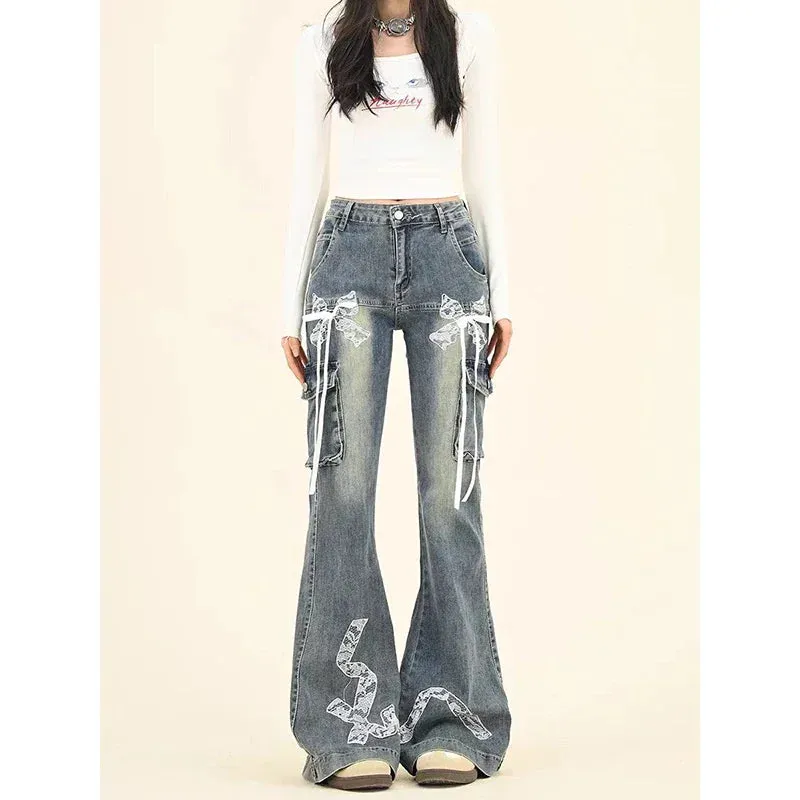 Jeans patte d'eph verwaschen grau und weiß y2k mit weißer stickerei