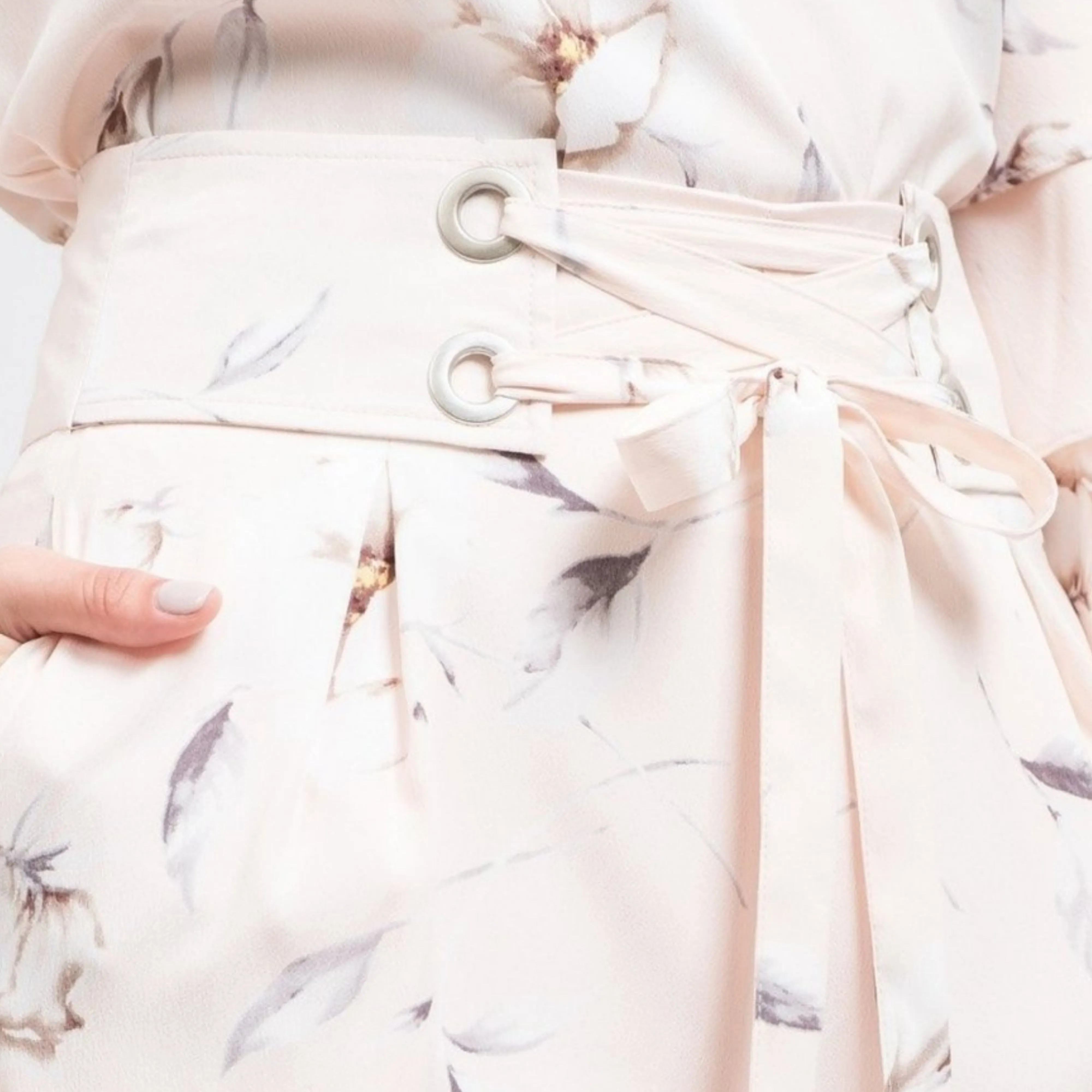 J.O.A. Cropped Floral Culottes